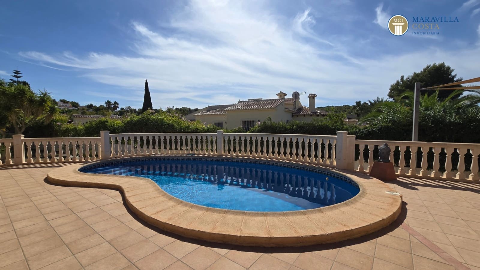 3 sypialnia Willa na sprzedaż w Javea / Xabia z basenem garażem - 745 000 € (Ref: 10062744)