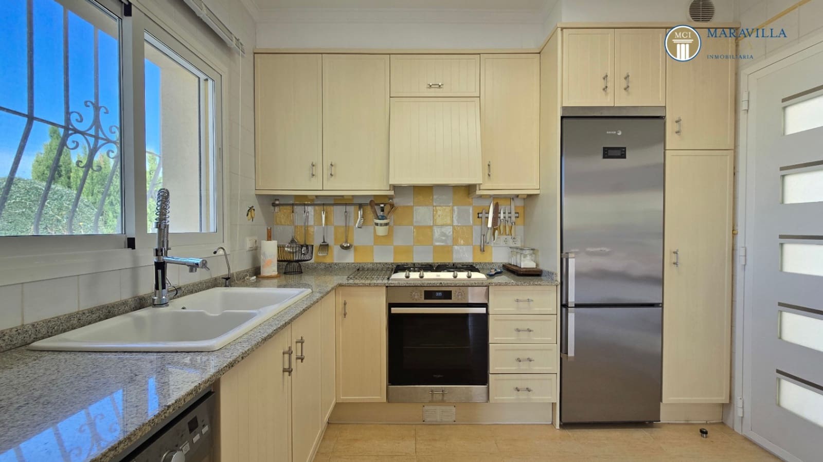3 sypialnia Willa na sprzedaż w Javea / Xabia z basenem garażem - 745 000 € (Ref: 10062744)