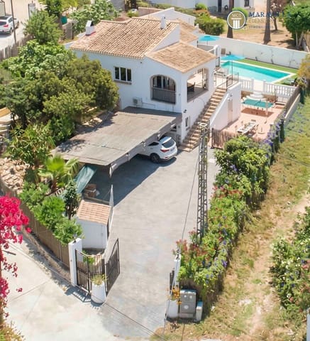 Chalet de 3 habitaciones en Cap Martí - El Tossalet - Pinomar, Javea / Xàbia en venta con piscina garaje - 695.000 € (Ref: 10156145)