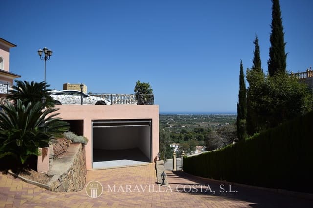 Chalet de 5 habitaciones en La Sella en venta con piscina garaje - 1.599.000 € (Ref: 4913499)