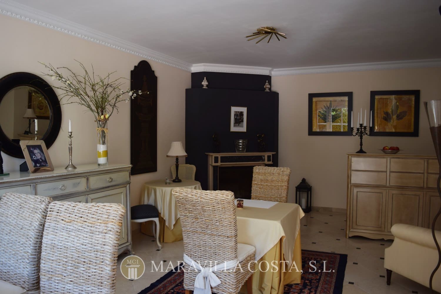 5 soveværelse Villa til salg i La Sella med swimmingpool garage - € 1.599.000 (Ref: 4913499)