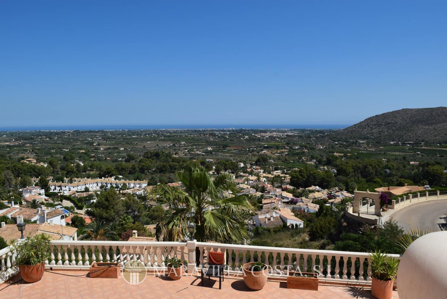 5 soveværelse Villa til salg i La Sella med swimmingpool garage - € 1.599.000 (Ref: 4913499)