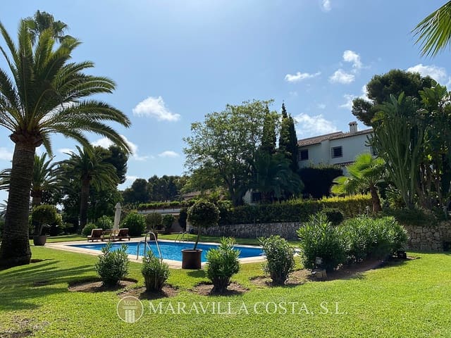 6 bedroom Villa for sale in Cap Martí - El Tossalet - Pinomar, Javea / Xàbia with pool garage - € 3,000,000 (Ref: 6257406)