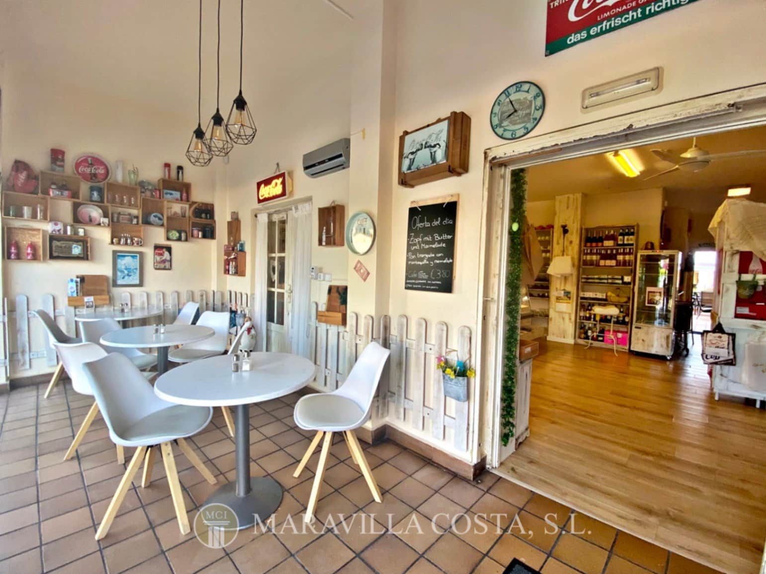 Kommersiell til salgs i Javea / Xabia - € 395 000 (Ref: 7685372)