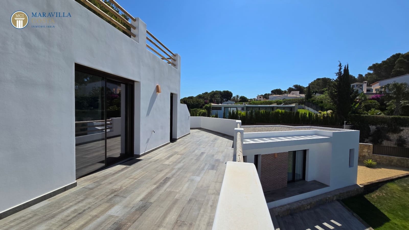 3 makuuhuone Huvila myytävänä paikassa Javea / Xabia mukana uima-altaan 
autotalli - 1 790 000 € (Ref: 8358248)