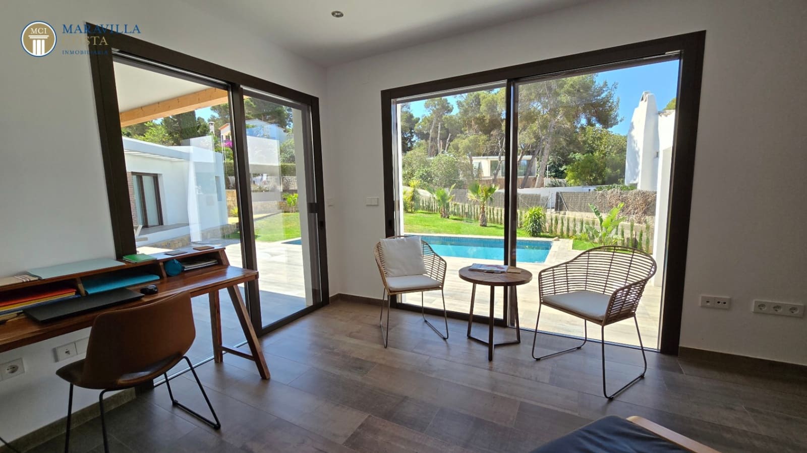 3 makuuhuone Huvila myytävänä paikassa Javea / Xabia mukana uima-altaan 
autotalli - 1 790 000 € (Ref: 8358248)