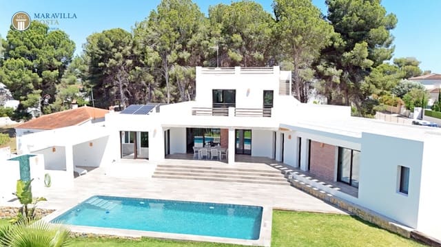 3 makuuhuone Huvila myytävänä paikassa Javea / Xàbia mukana uima-altaan 
autotalli - 1 790 000 € (Ref: 8358248)