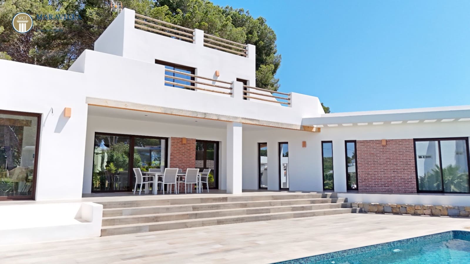 3 makuuhuone Huvila myytävänä paikassa Javea / Xabia mukana uima-altaan 
autotalli - 1 790 000 € (Ref: 8358248)