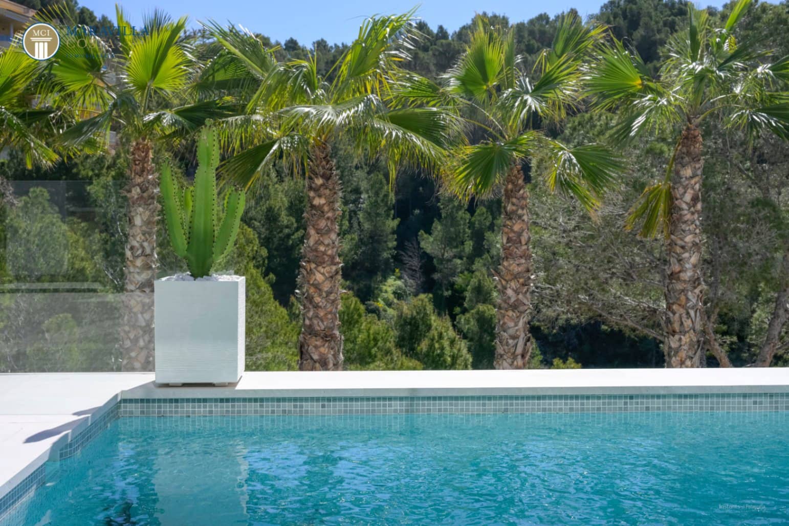 4 bedroom Villa for sale in Altea with pool garage - € 2,250,000 (Ref: 8640024)