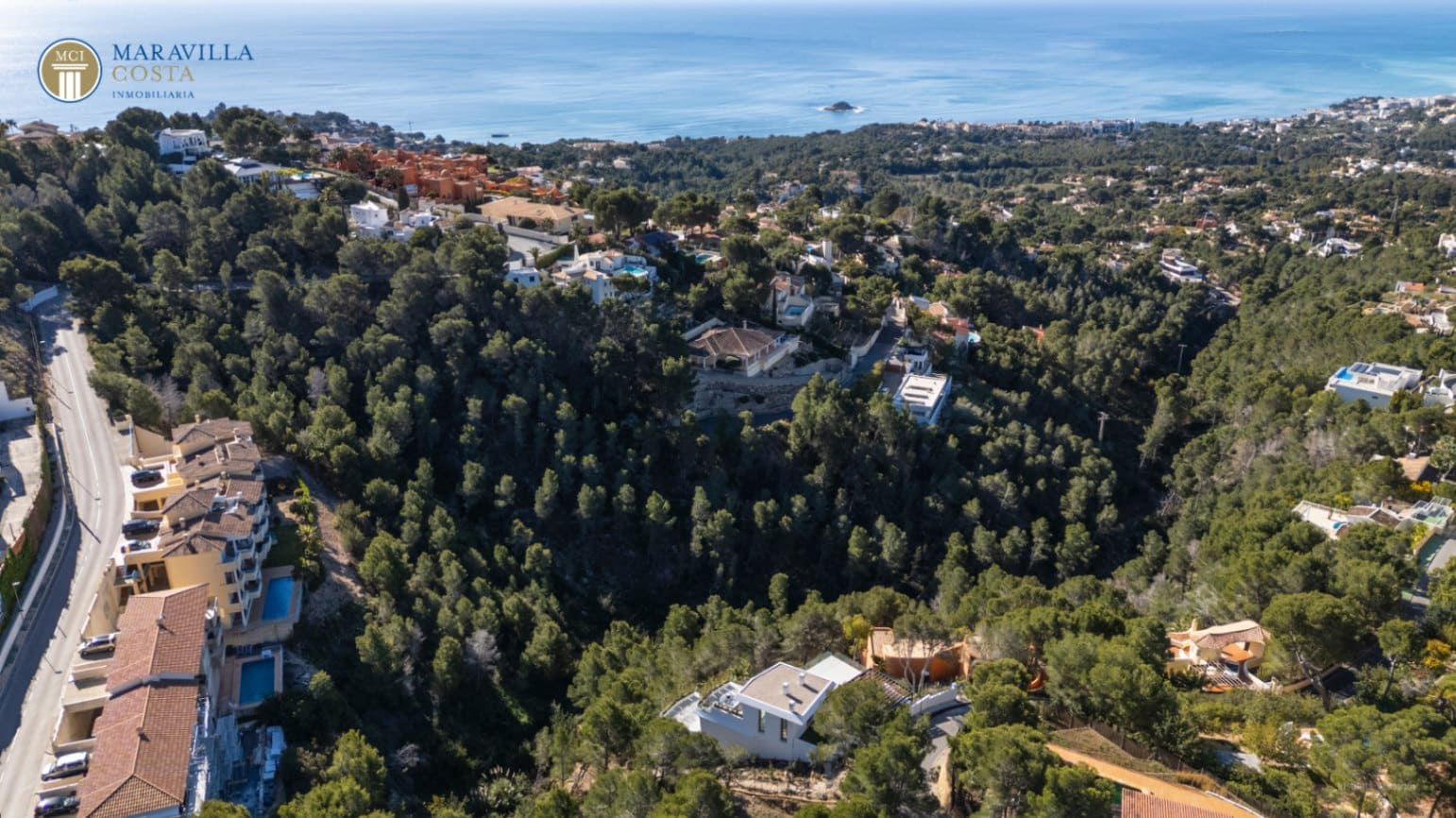 4 bedroom Villa for sale in Altea with pool garage - € 2,250,000 (Ref: 8640024)