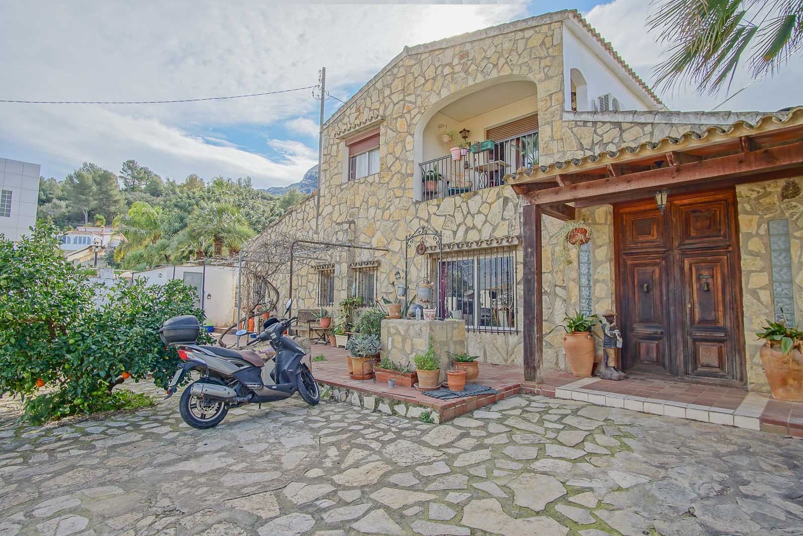 6 sovrum Villa till salu i Denia med pool - 649 000 € (Ref: 9115281)