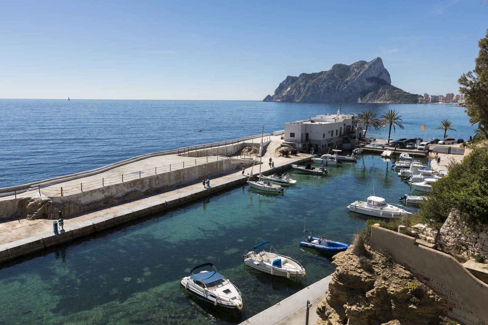 3 bedroom Villa for sale in Benissa with pool - € 1,495,000 (Ref: 9115332)