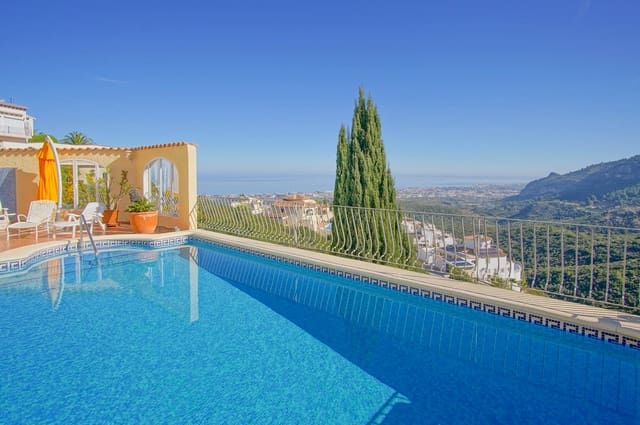 5 sovrum Villa till salu i Monte Pego, Pego med pool - 765 000 € (Ref: 9115371)