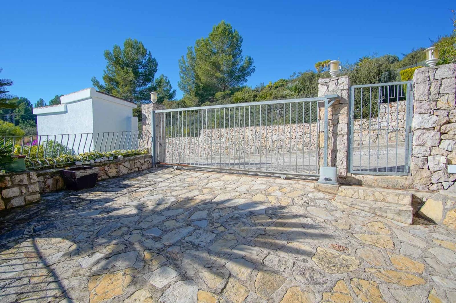 5 soveværelse Villa til salg i Monte Pego med swimmingpool - € 765.000 (Ref: 9115371)