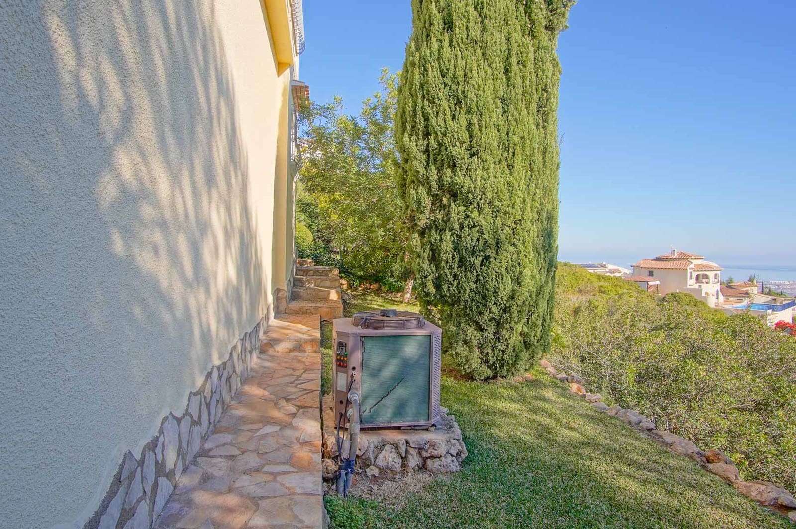 5 soveværelse Villa til salg i Monte Pego med swimmingpool - € 765.000 (Ref: 9115371)