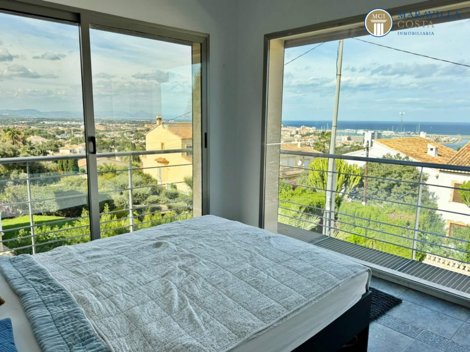 5 soveværelse Villa til salg i Denia med swimmingpool garage - € 835.000 (Ref: 9329539)