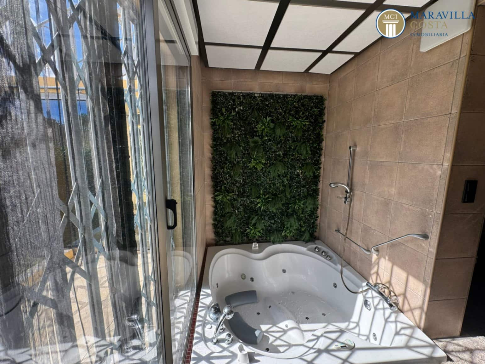 5 soveværelse Villa til salg i Denia med swimmingpool garage - € 835.000 (Ref: 9329539)