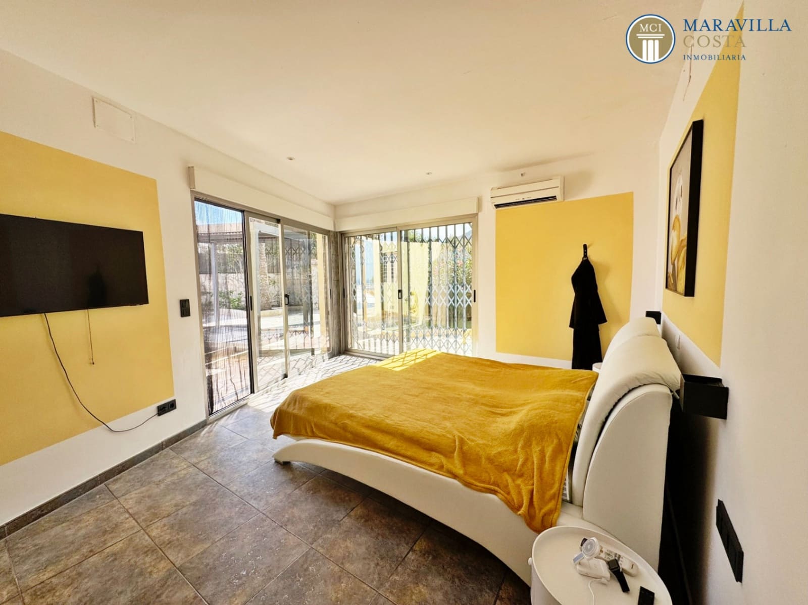 5 soveværelse Villa til salg i Denia med swimmingpool garage - € 835.000 (Ref: 9329539)