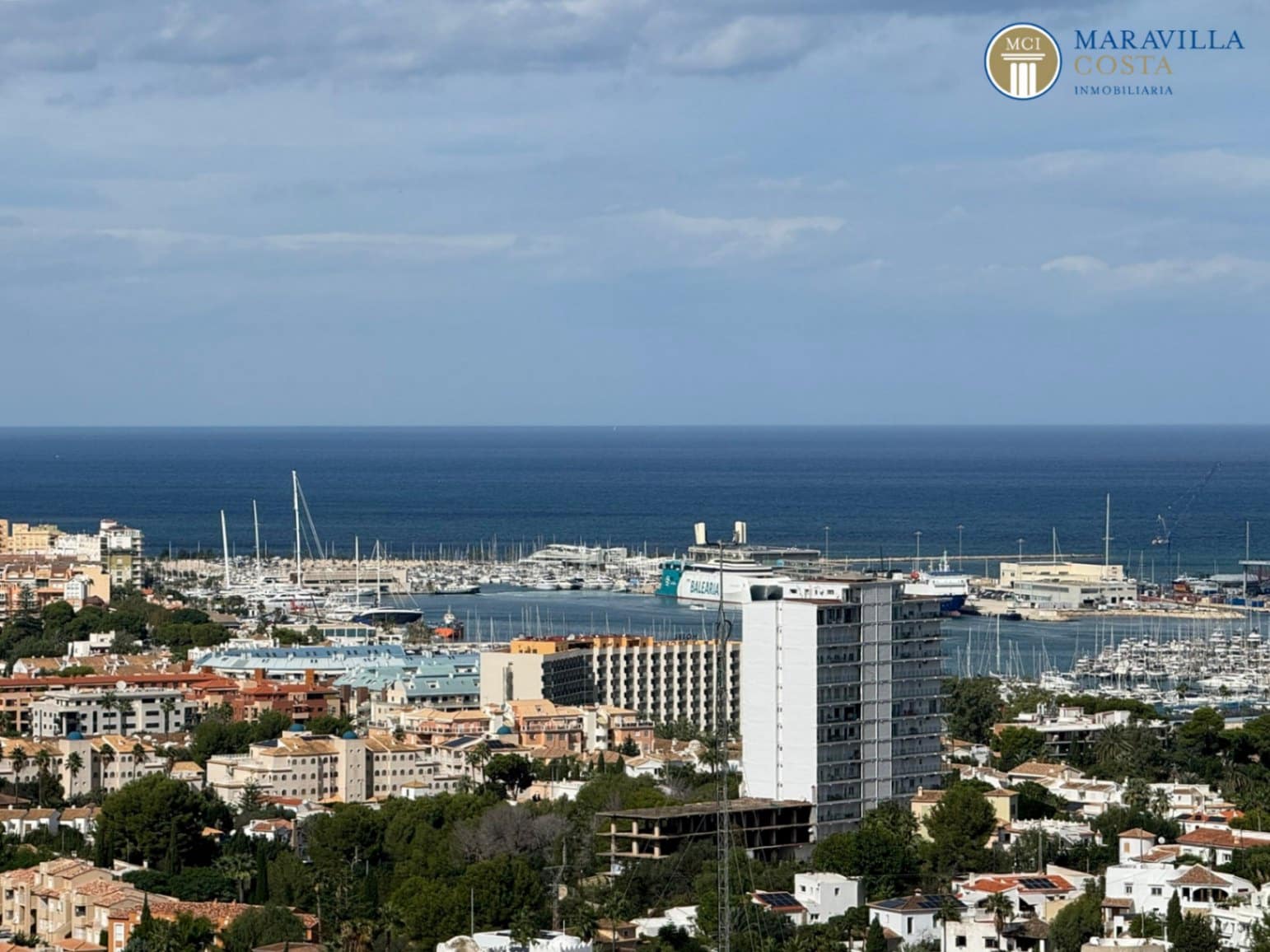 5 soveværelse Villa til salg i Denia med swimmingpool garage - € 835.000 (Ref: 9329539)