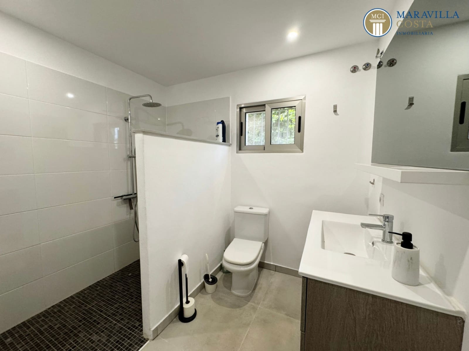 5 soveværelse Villa til salg i Denia med swimmingpool garage - € 835.000 (Ref: 9329539)