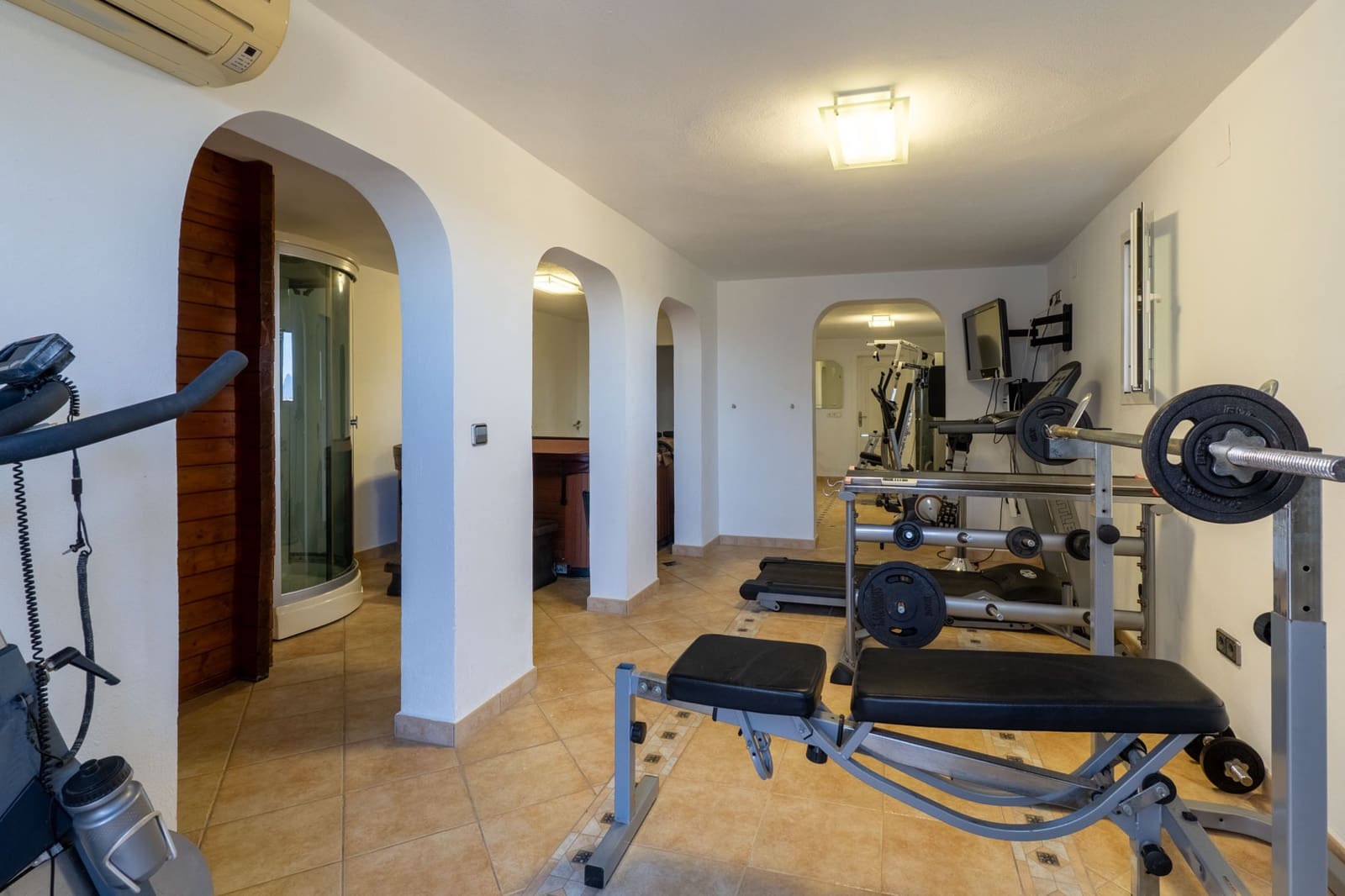 3 bedroom Villa for sale in Moraira with pool - € 990,000 (Ref: 9383746)