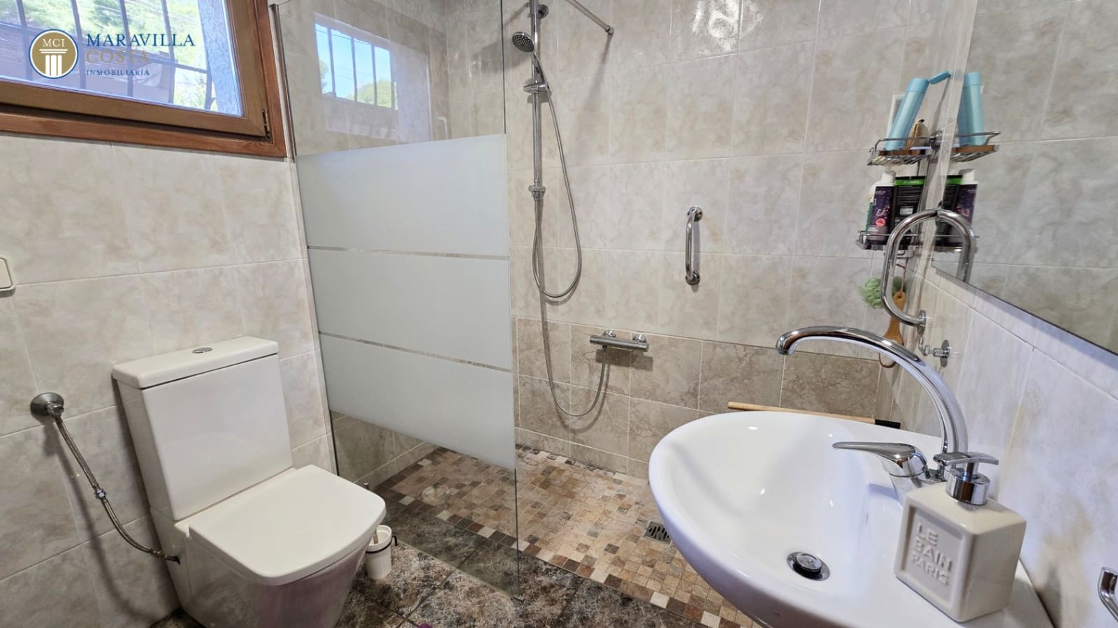 6 quarto Moradia para venda em Denia com piscina garagem - 630 000 € (Ref: 9506416)
