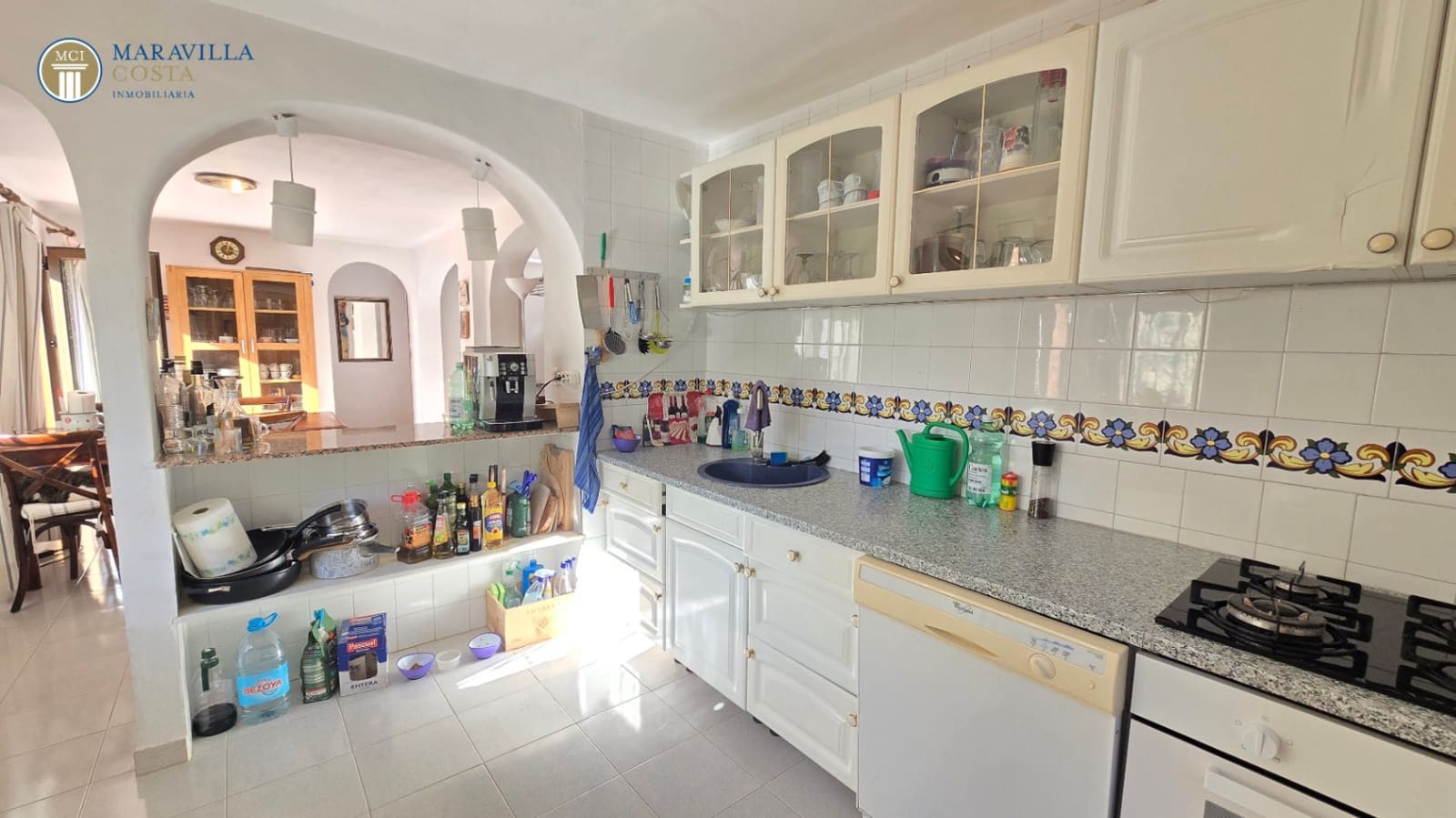 6 quarto Moradia para venda em Denia com piscina garagem - 630 000 € (Ref: 9506416)