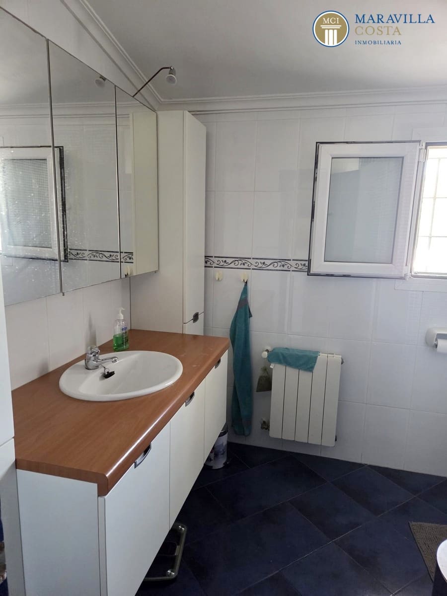 4 slaapkamer Villa te koop in Benissa met zwembad garage - € 639.000 (Ref: 9635014)