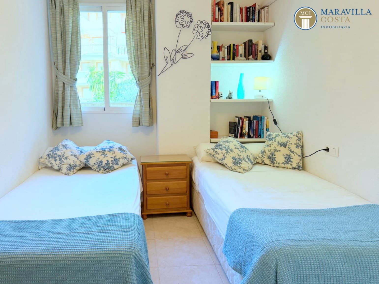 3 bedroom Apartment for sale in Arenal with pool garage - € 475,000 (Ref: 9640776)