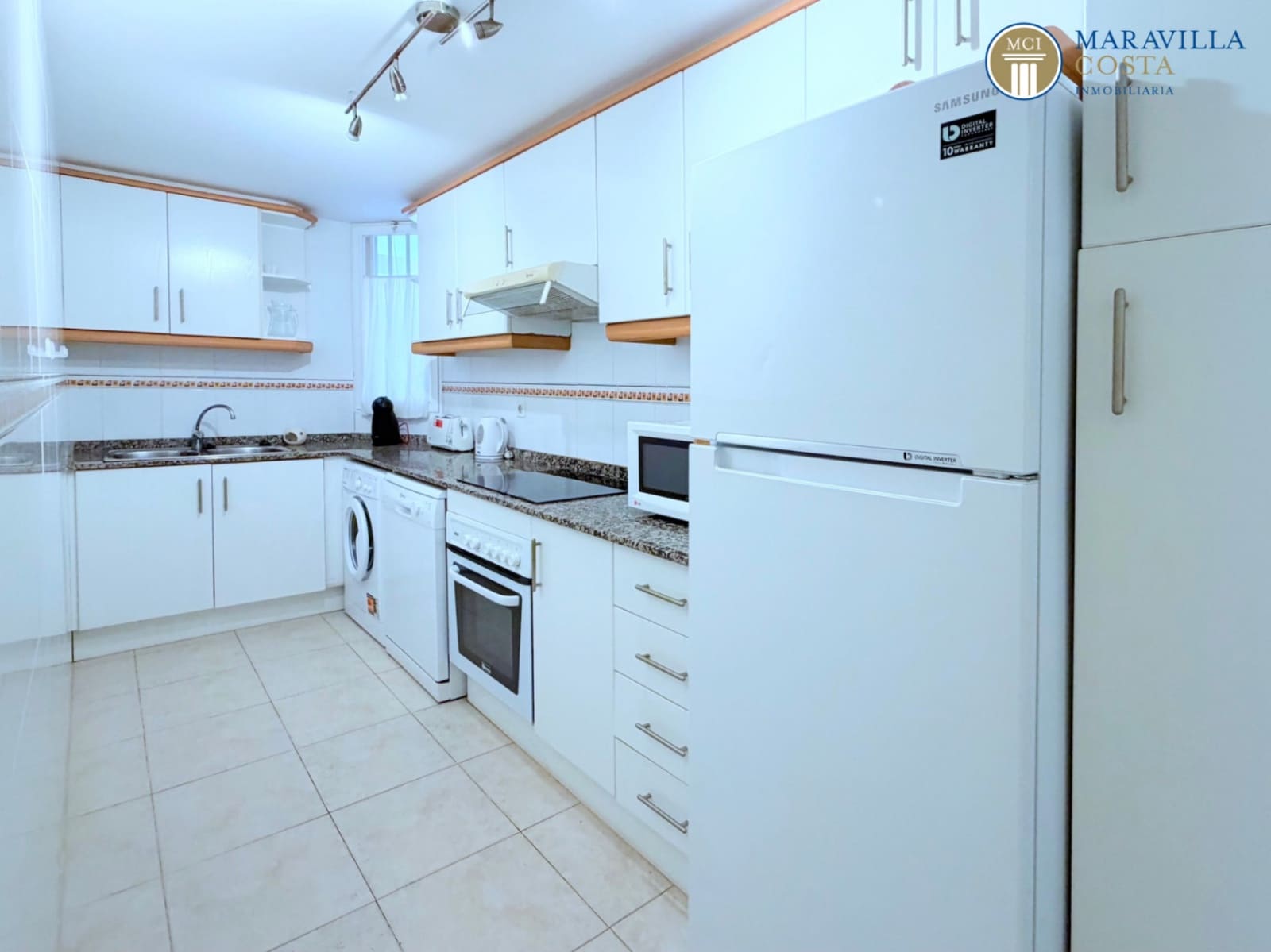 3 bedroom Apartment for sale in Arenal with pool garage - € 475,000 (Ref: 9640776)