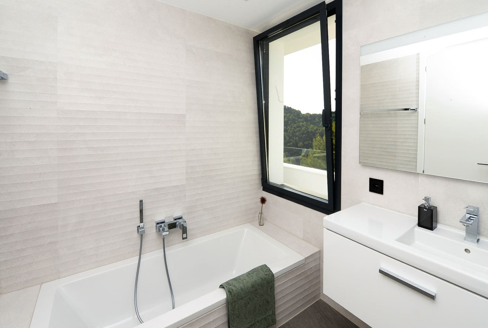 3 slaapkamer Villa te koop in Javea / Xabia met zwembad garage - € 1.620.000 (Ref: 9640795)