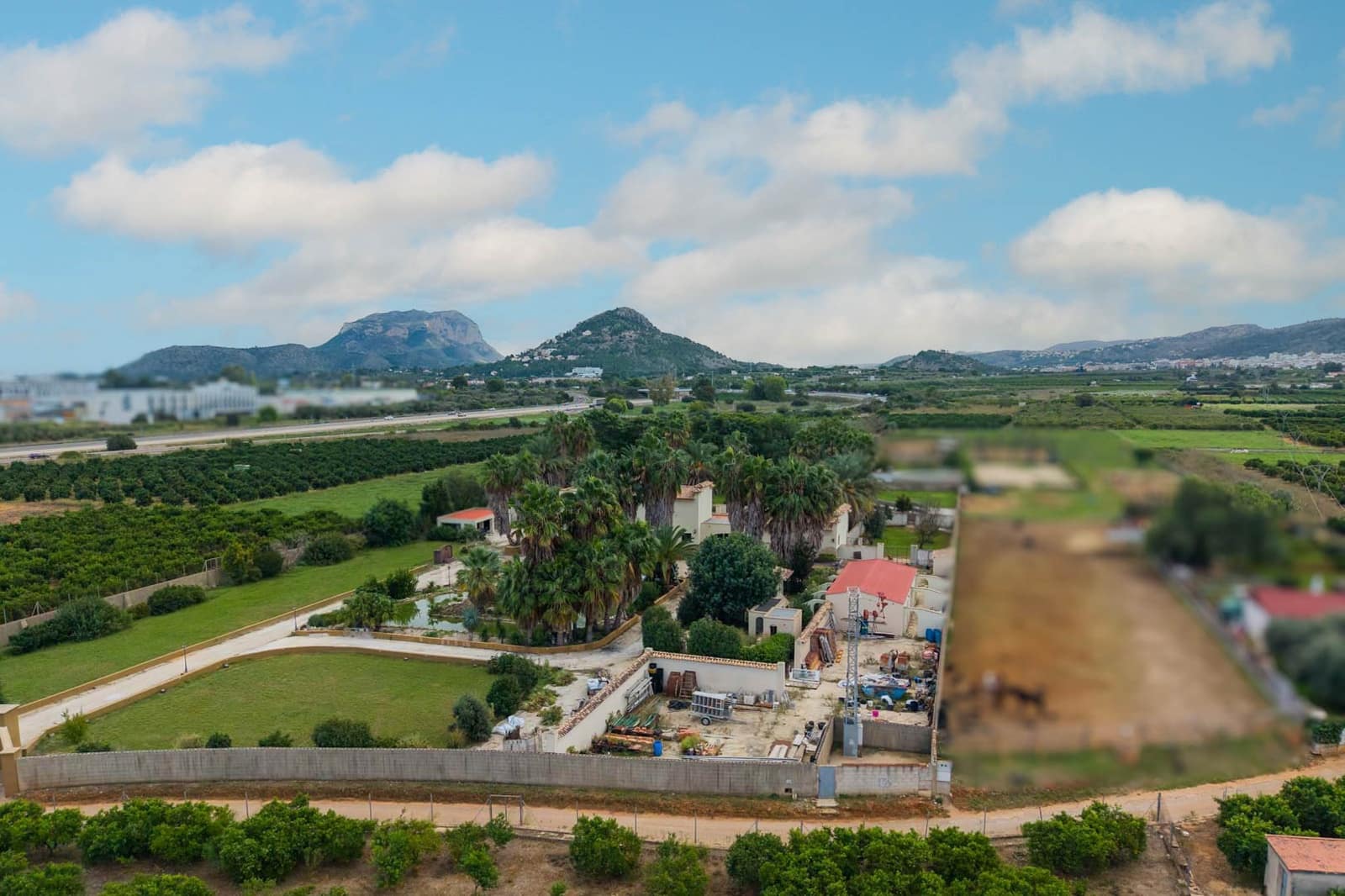 5 bedroom Villa for sale in Ondara with pool garage - € 1,490,000 (Ref: 9640849)