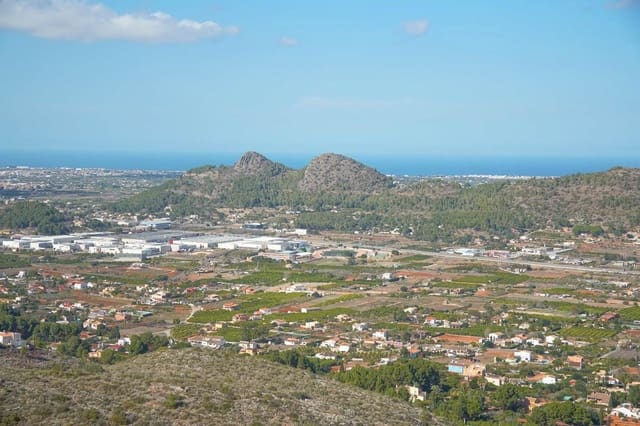 5 quarto Moradia para venda em La Sella com piscina garagem - 1 499 000 € (Ref: 9640857)