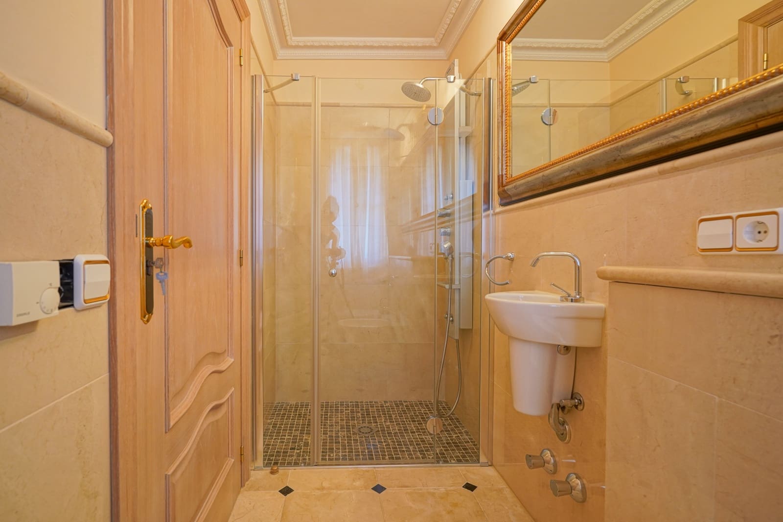 5 soveværelse Villa til salg i La Sella med swimmingpool garage - € 1.499.000 (Ref: 9640857)