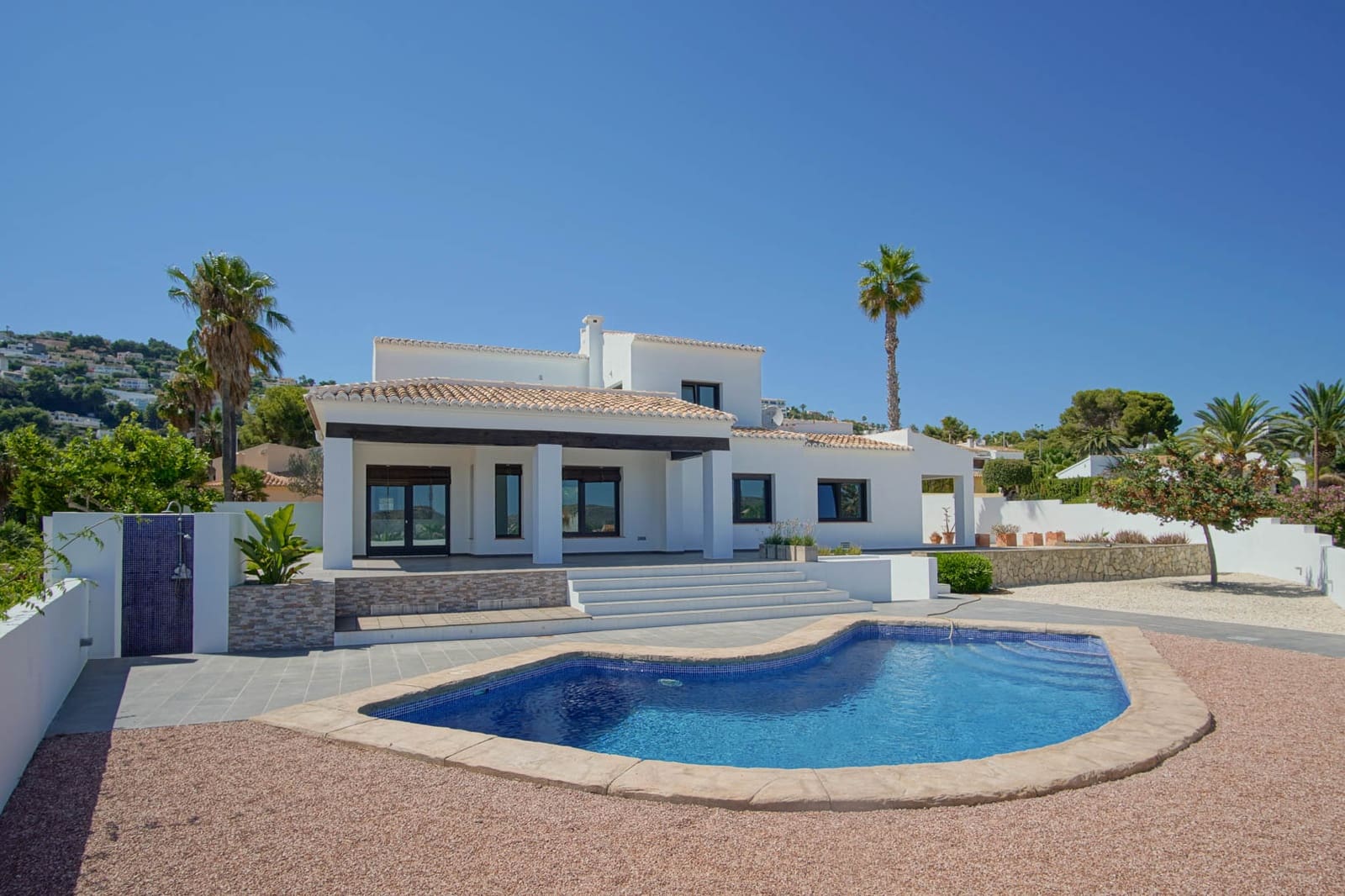 3 bedroom Villa for sale in Moraira with pool - € 1,440,000 (Ref: 9645490)