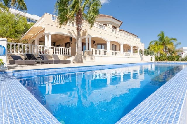 5 soverom Villa til salgs i Calpe / Calp med svømmebasseng garasje - € 2 980 000 (Ref: 9645505)