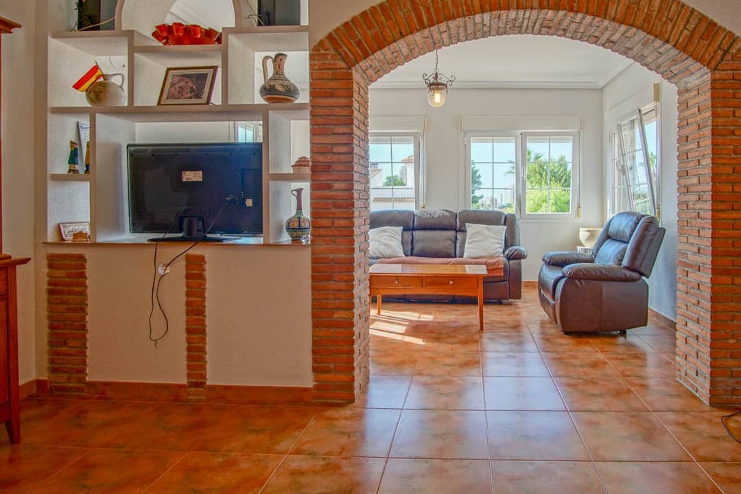 5 sypialnia Willa na sprzedaż w Calpe / Calp z basenem garażem - 725 000 € (Ref: 9645530)