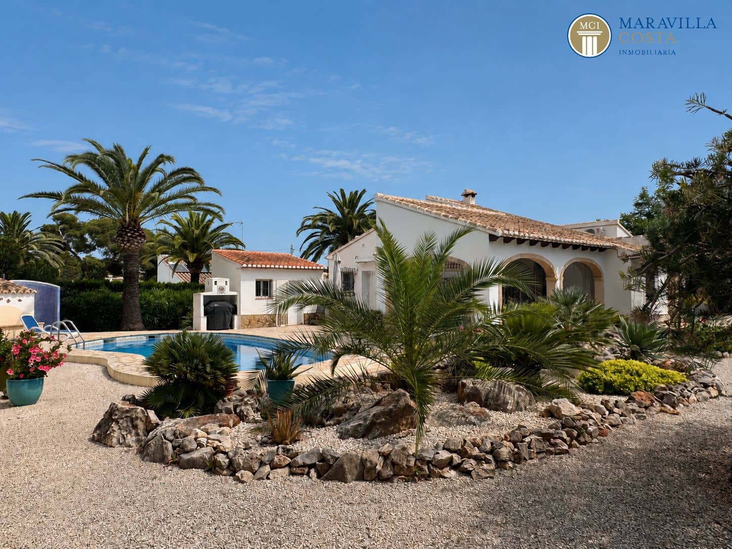 2 soveværelse Villa til salg i Javea / Xabia med swimmingpool garage - € 645.000 (Ref: 9895085)