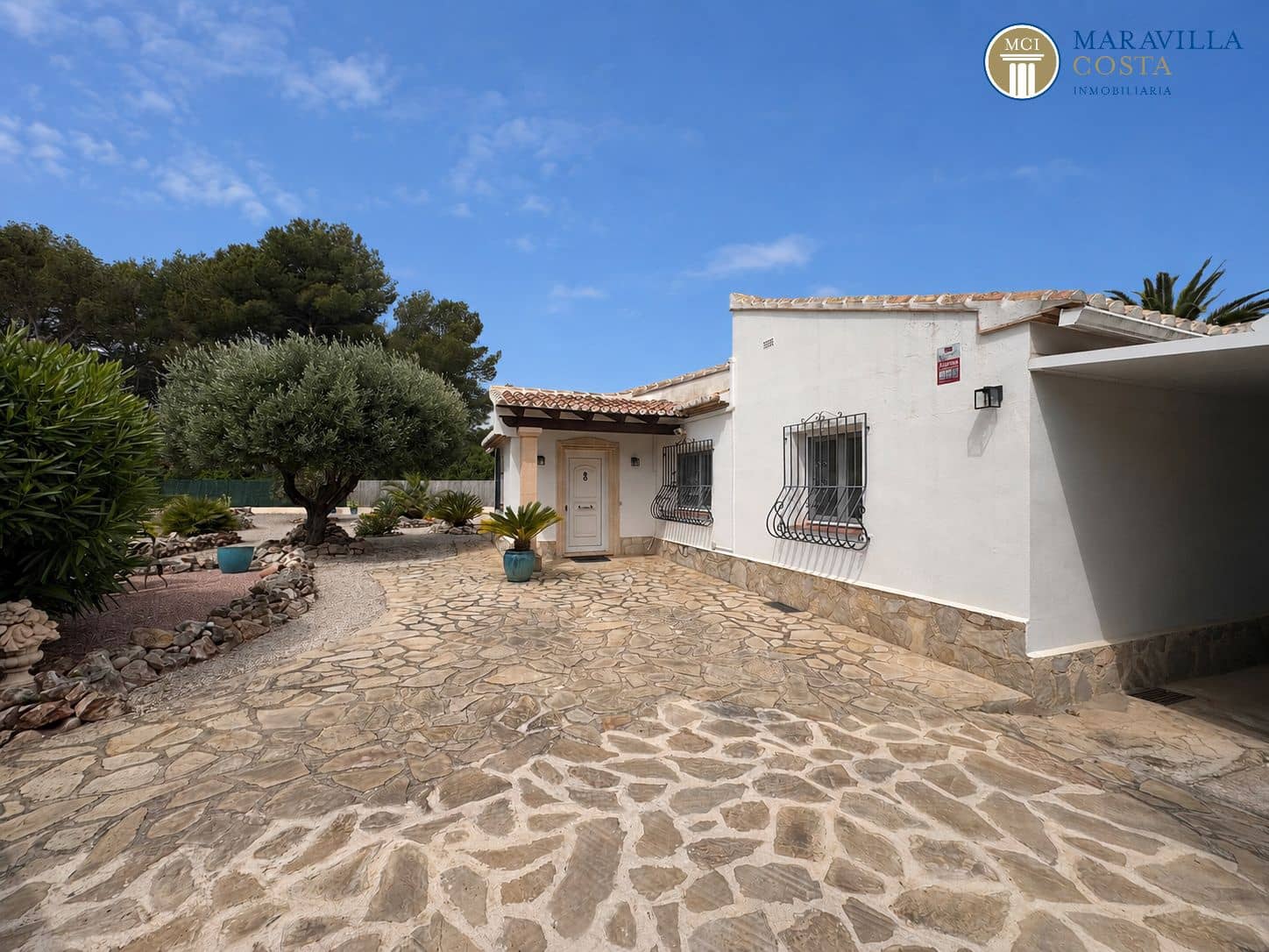 2 soveværelse Villa til salg i Javea / Xabia med swimmingpool garage - € 645.000 (Ref: 9895085)