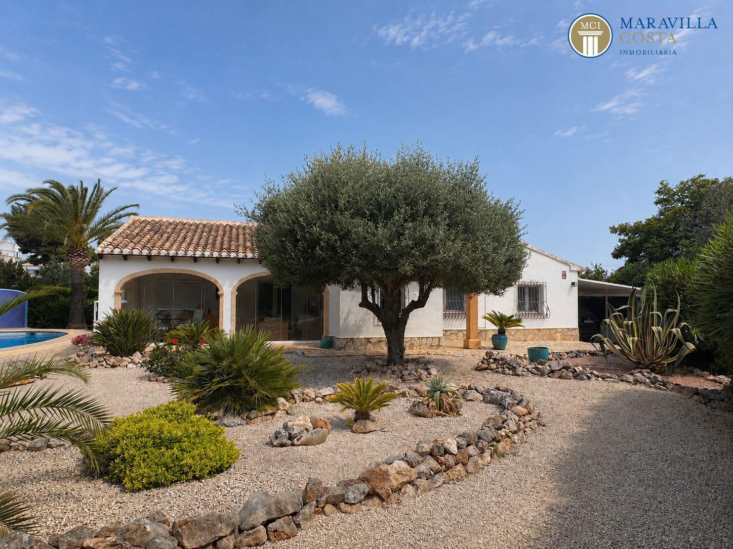 2 soveværelse Villa til salg i Javea / Xabia med swimmingpool garage - € 645.000 (Ref: 9895085)