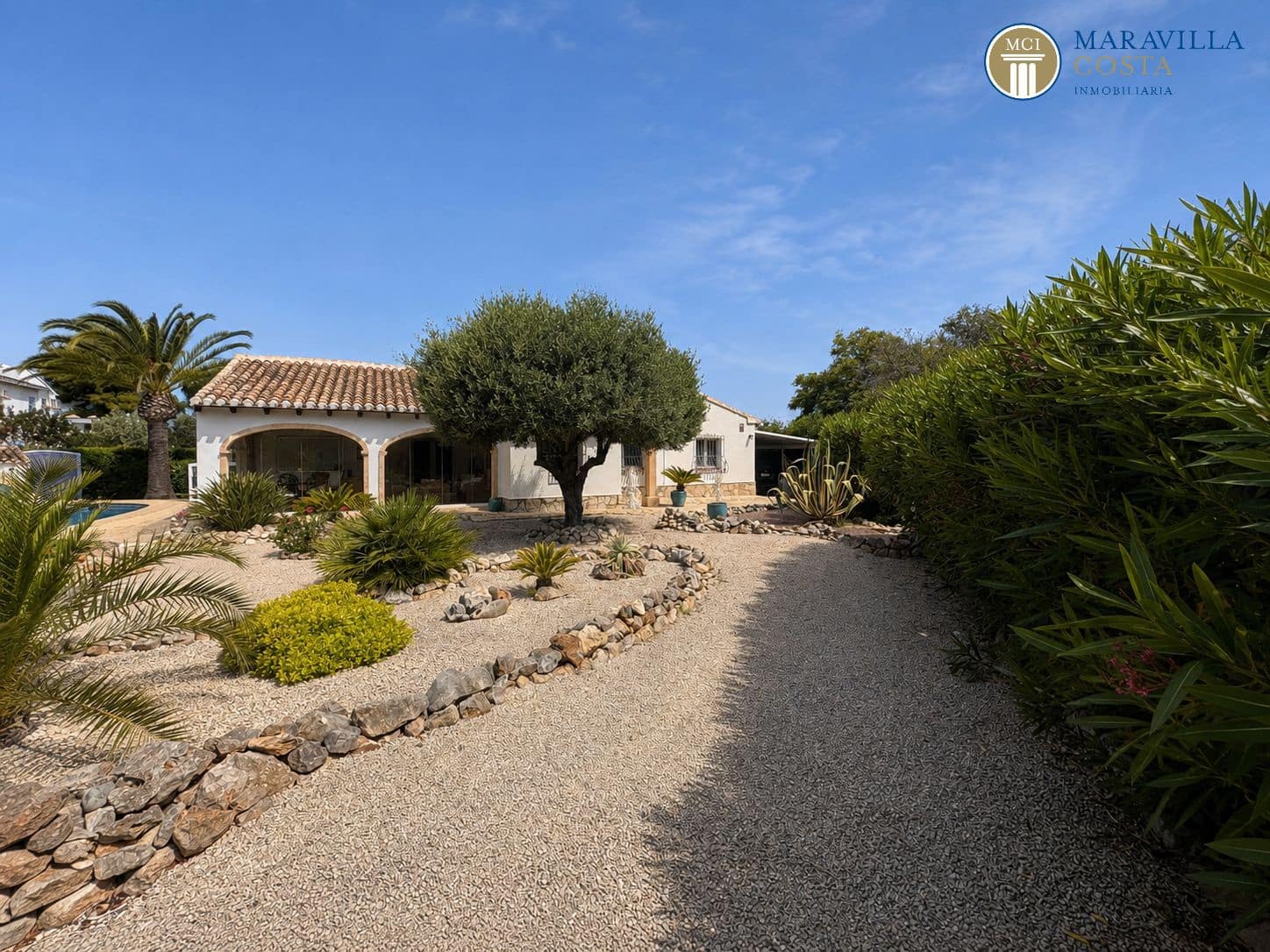 2 soveværelse Villa til salg i Javea / Xabia med swimmingpool garage - € 645.000 (Ref: 9895085)