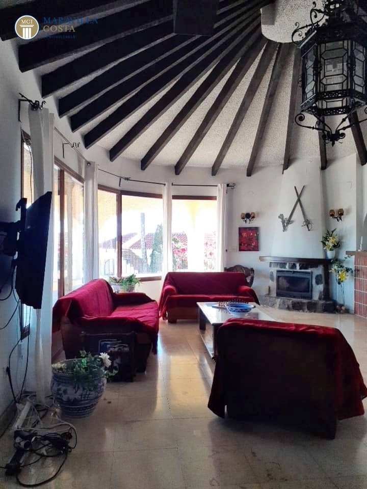 2 bedroom Villa for sale in Calpe / Calp with pool garage - € 890,000 (Ref: 9928306)