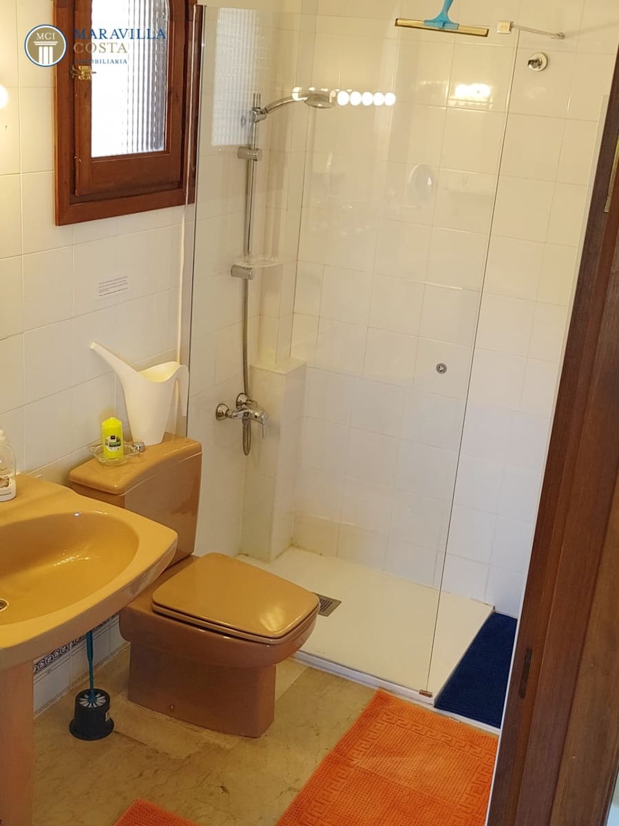 2 bedroom Villa for sale in Calpe / Calp with pool garage - € 890,000 (Ref: 9928306)