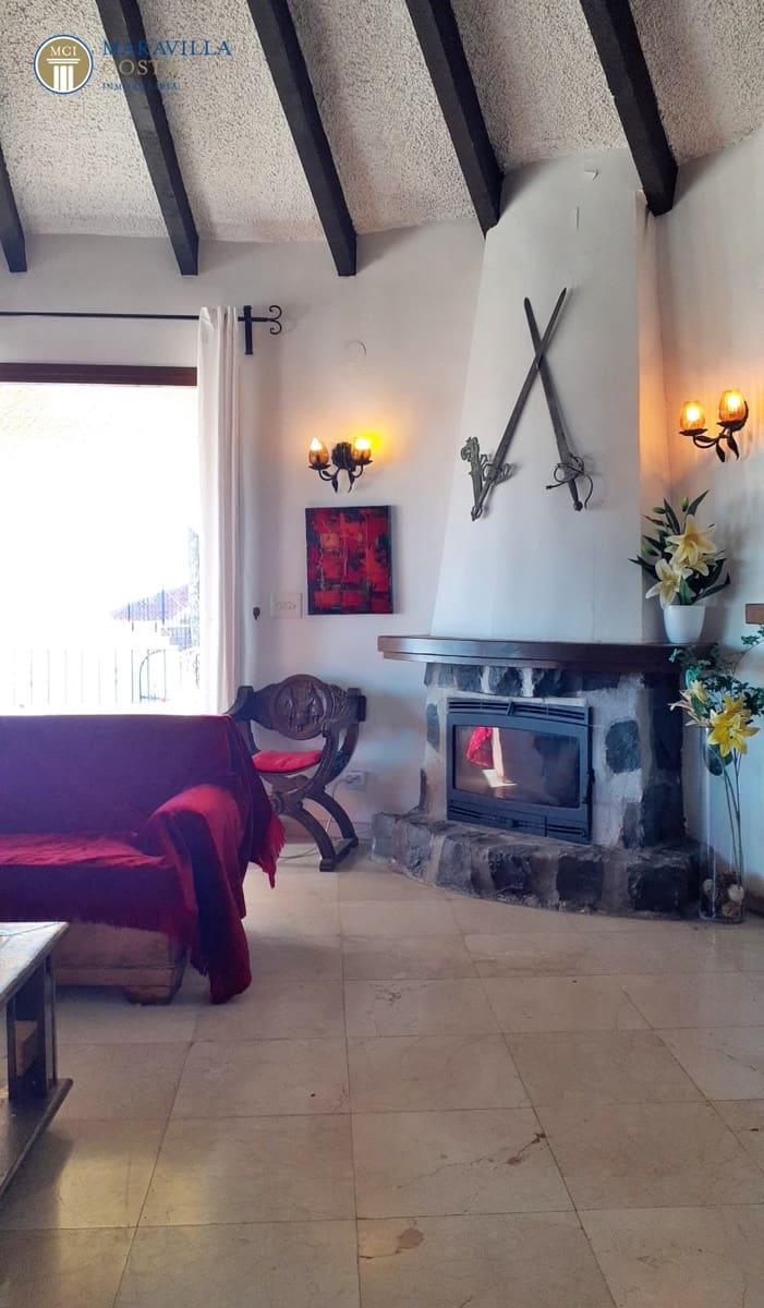 2 bedroom Villa for sale in Calpe / Calp with pool garage - € 890,000 (Ref: 9928306)
