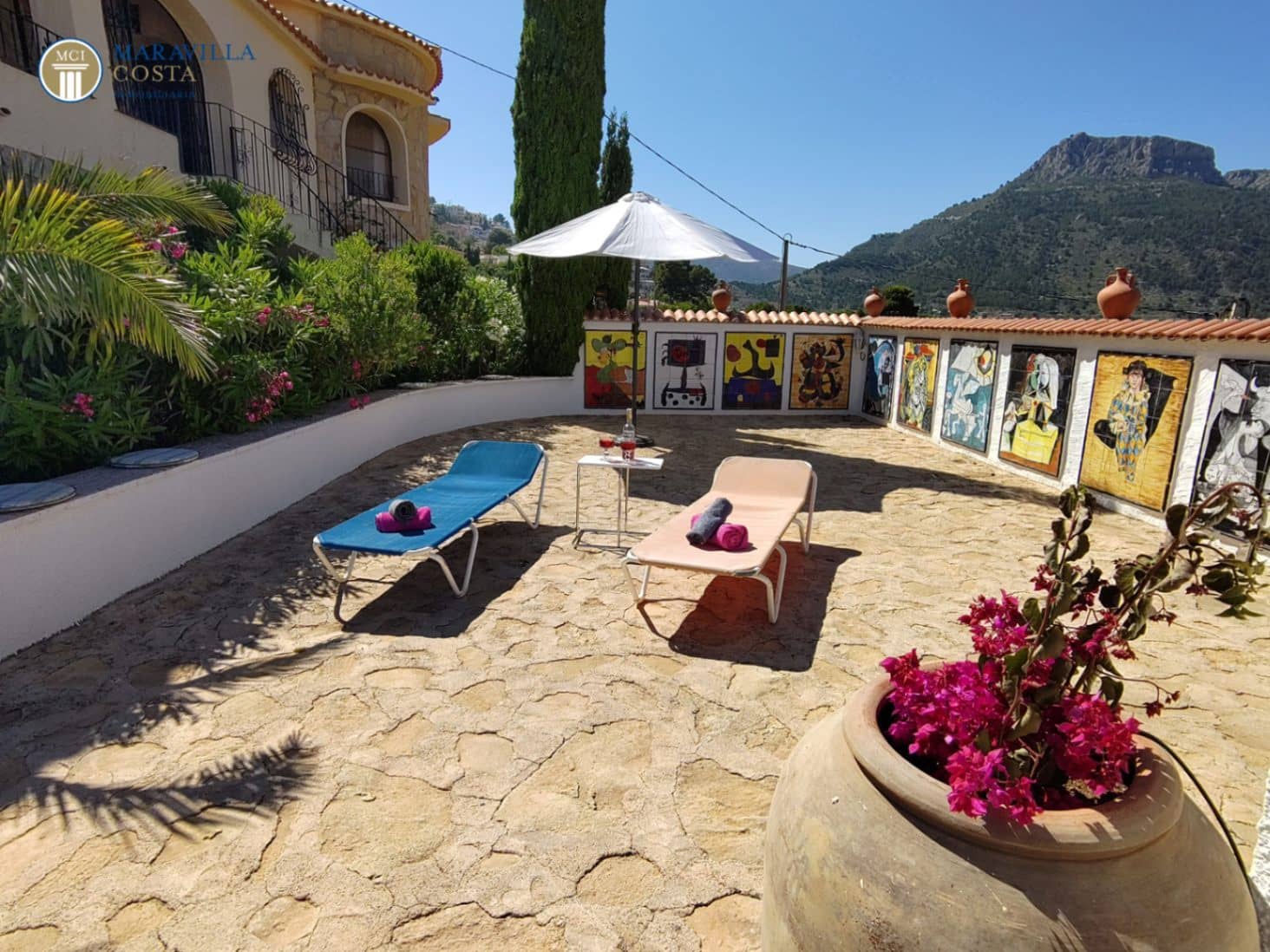 2 bedroom Villa for sale in Calpe / Calp with pool garage - € 890,000 (Ref: 9928306)