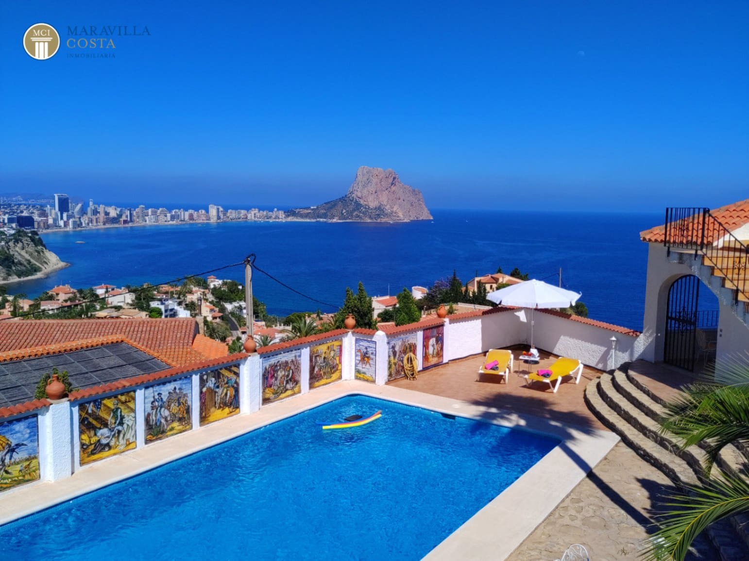 2 bedroom Villa for sale in Calpe / Calp with pool garage - € 890,000 (Ref: 9928306)