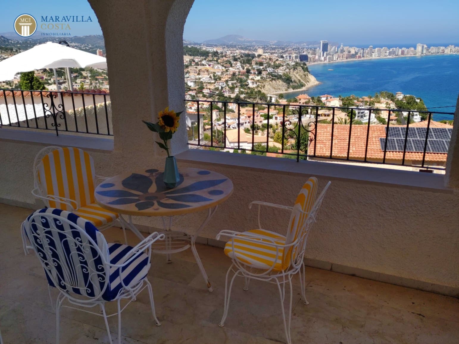2 bedroom Villa for sale in Calpe / Calp with pool garage - € 890,000 (Ref: 9928306)