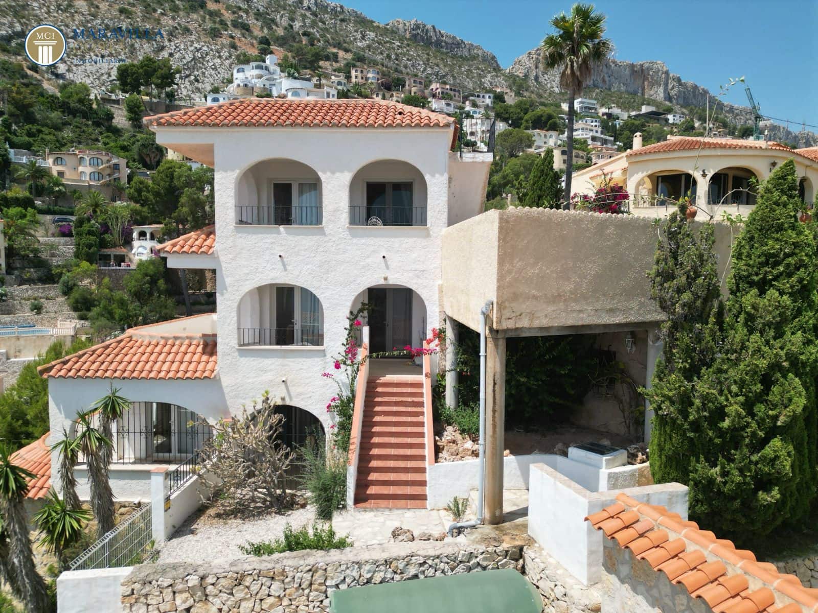 2 bedroom Villa for sale in Calpe / Calp with pool garage - € 890,000 (Ref: 9928306)