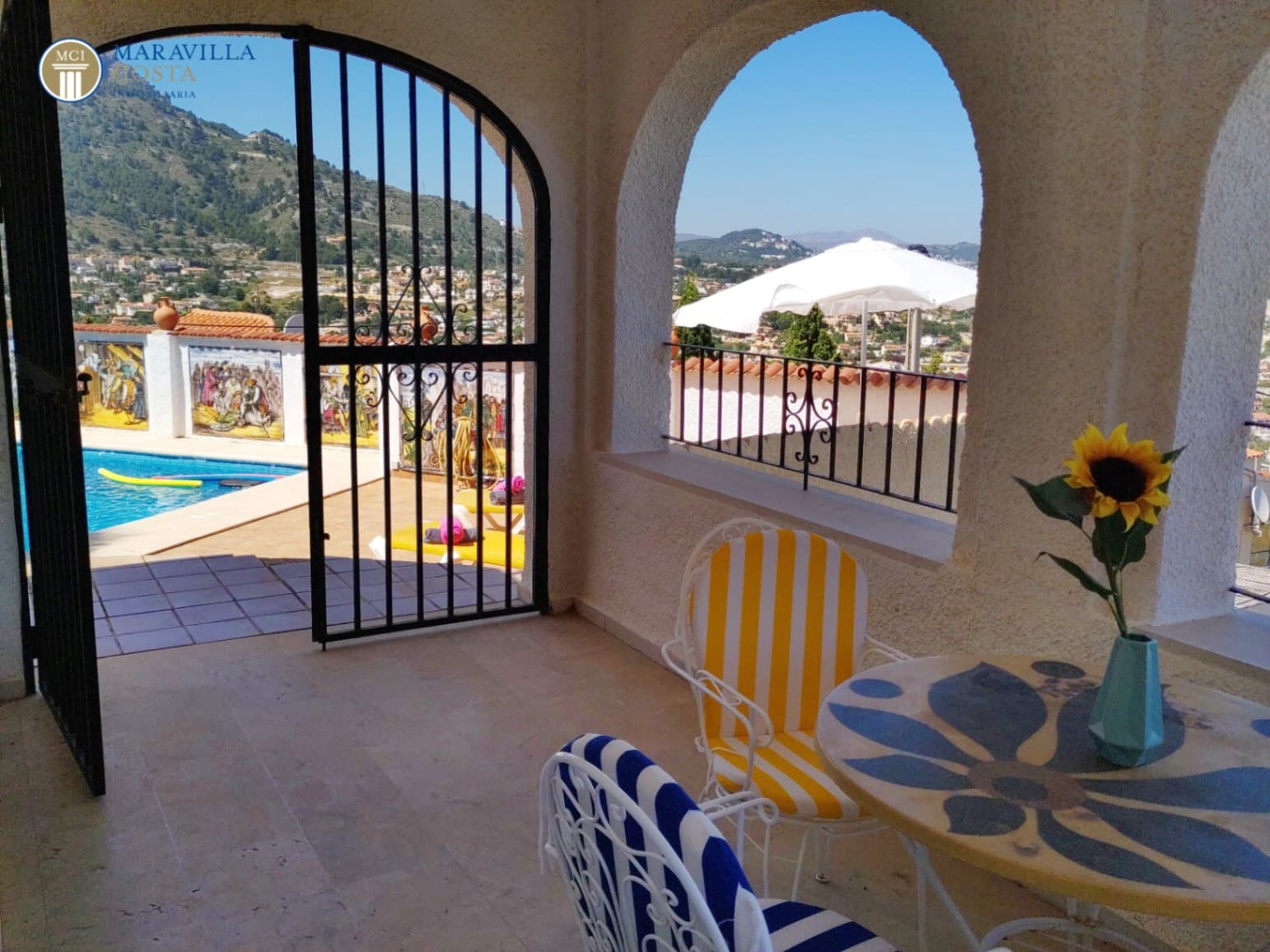 2 bedroom Villa for sale in Calpe / Calp with pool garage - € 890,000 (Ref: 9928306)