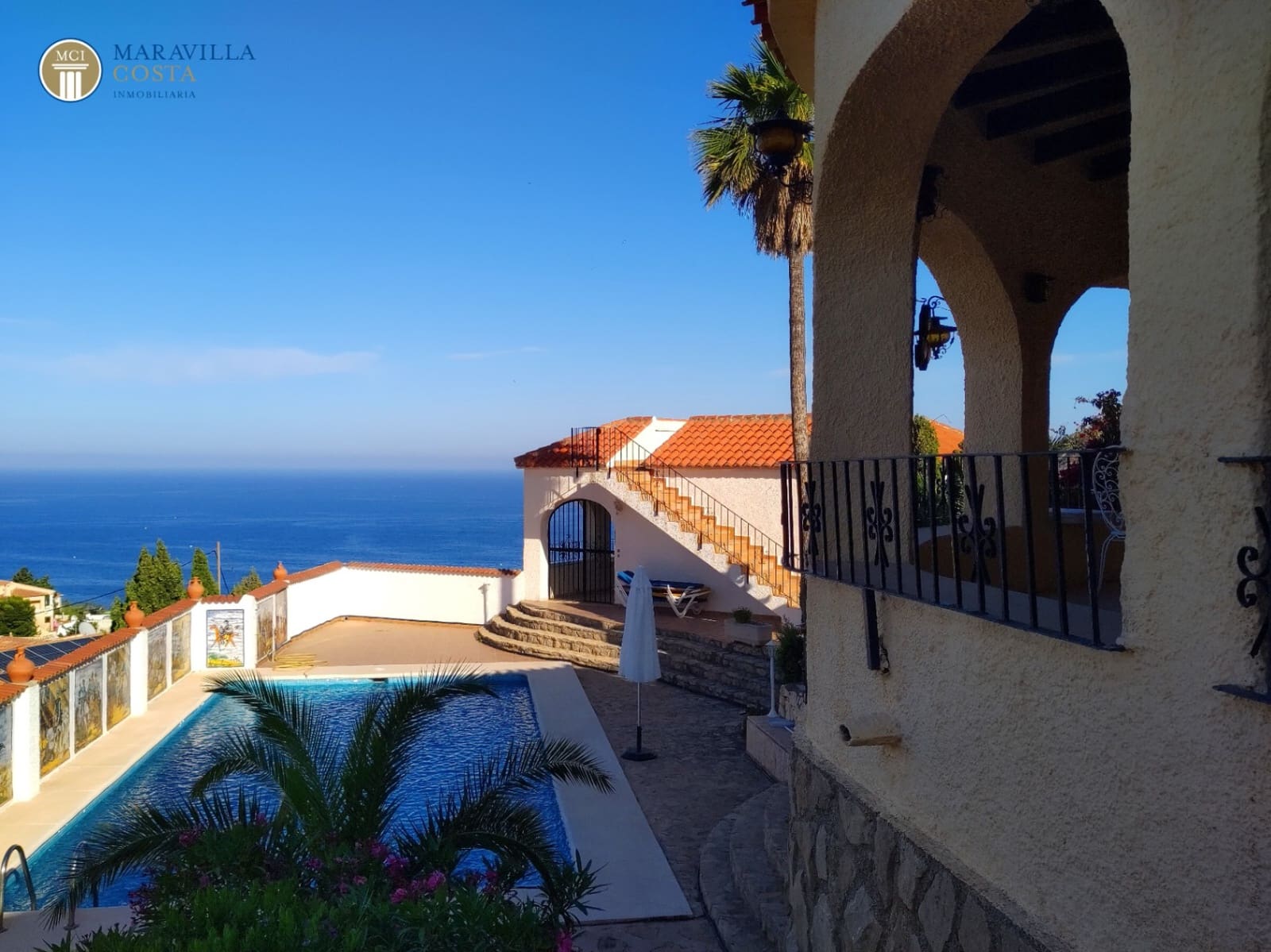 2 bedroom Villa for sale in Calpe / Calp with pool garage - € 890,000 (Ref: 9928306)